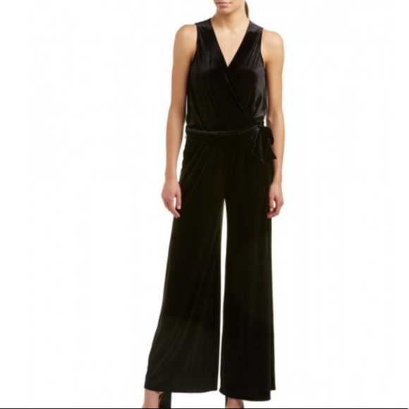 samantha dru Other - Samantha Dru Black Velvet jumpsuit